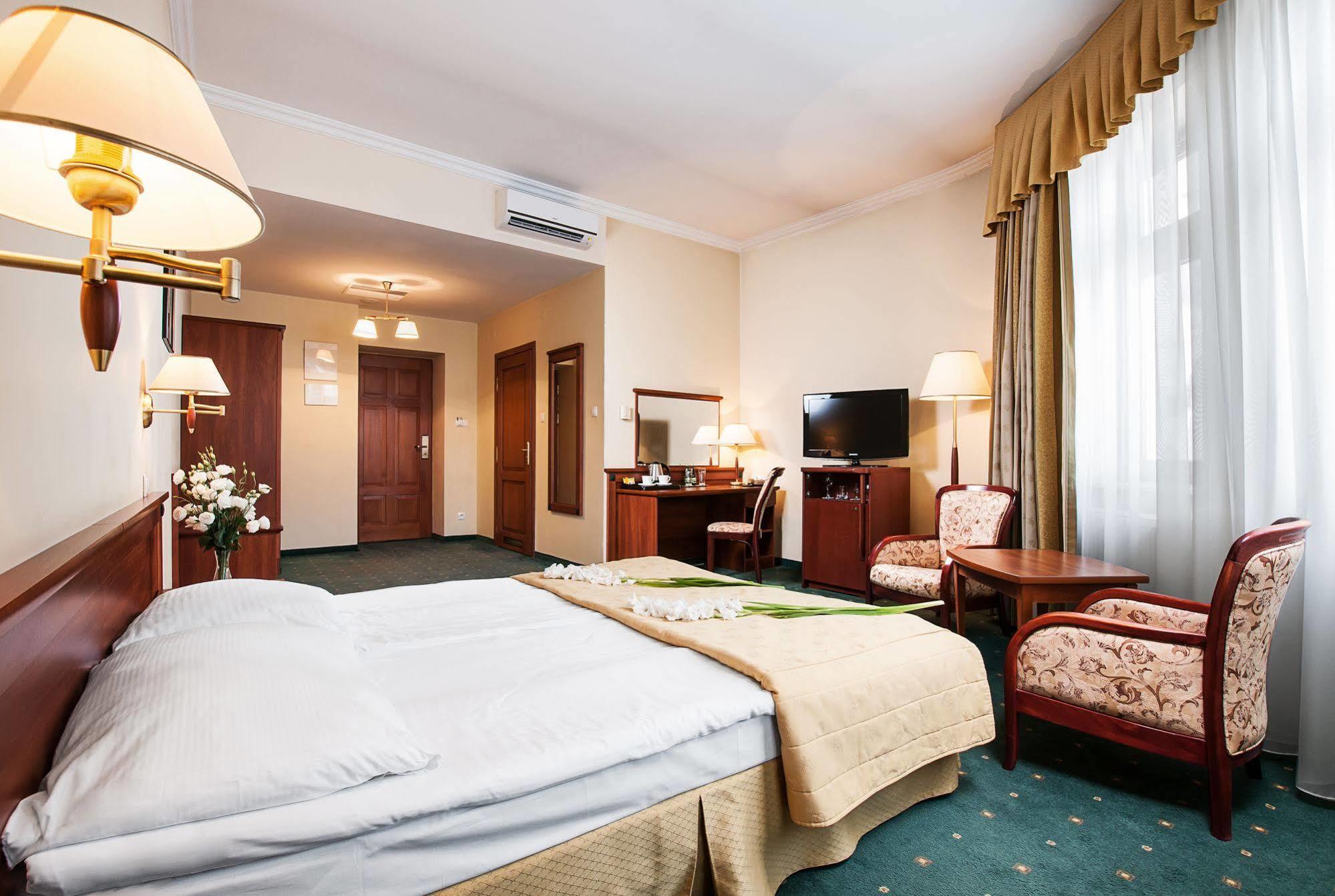 Hotel Palace Europa Lublin Dış mekan fotoğraf